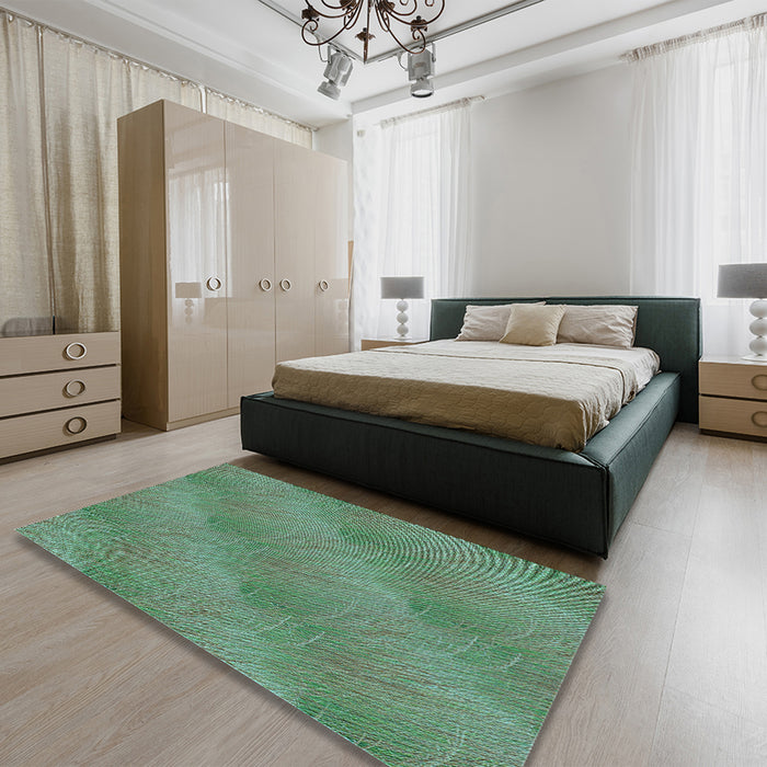 Patterned Emerald Green Rug in a Bedroom, pat3587lblu