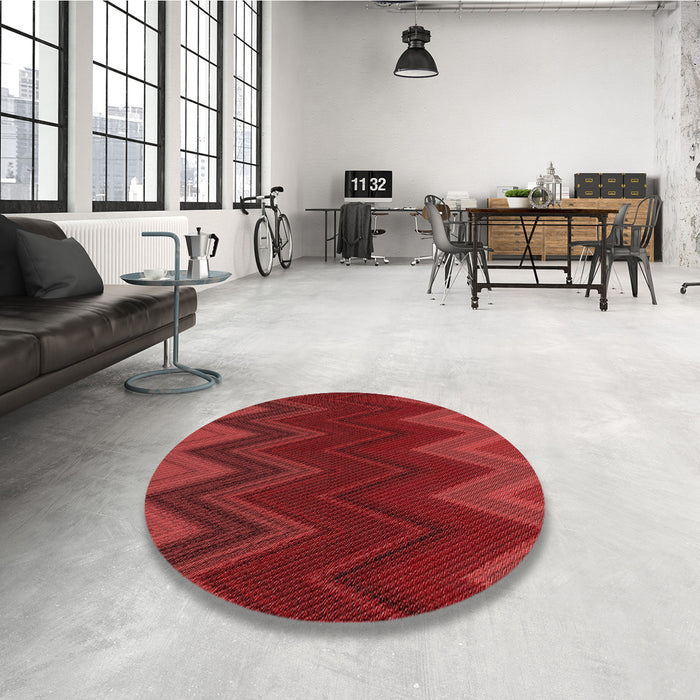 Round Patterned Red Rug in a Office, pat3590rd