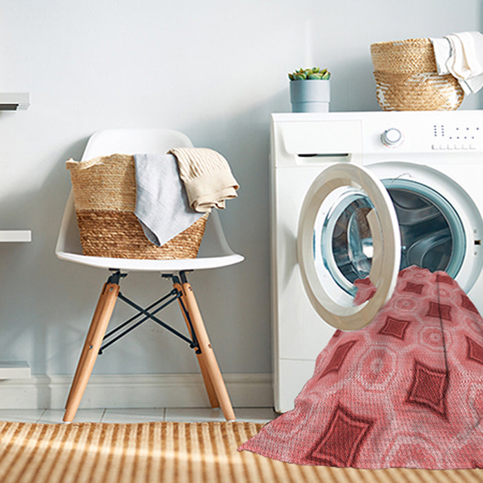 Machine Washable Transitional Light Coral Pink Rug in a Washing Machine, wshpat3594rd