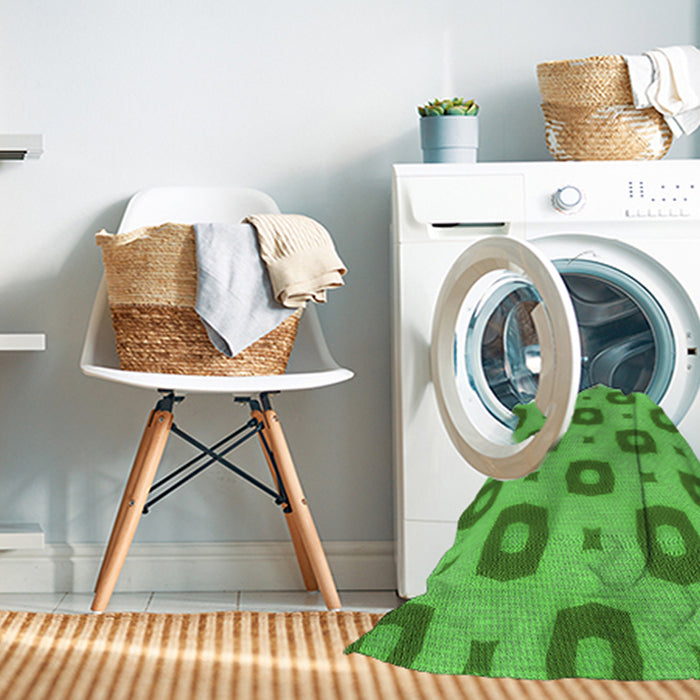 Machine Washable Transitional Dark Lime Green Rug in a Washing Machine, wshpat3596grn