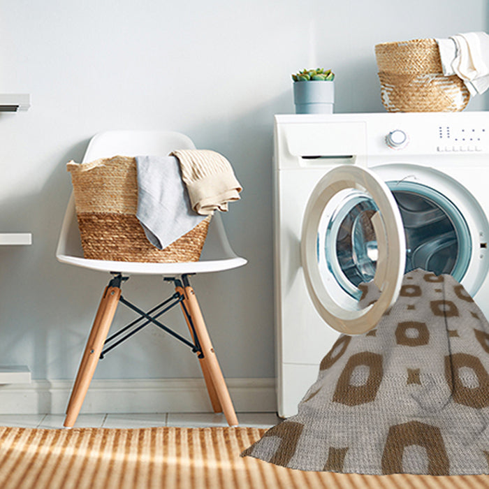Machine Washable Transitional Brown Rug in a Washing Machine, wshpat3596