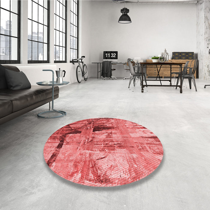 Round Patterned Red Rug in a Office, pat36rd
