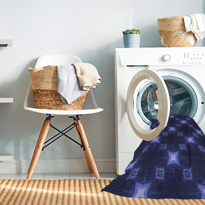 Machine Washable Transitional Royal Blue Rug in a Washing Machine, wshpat3600blu
