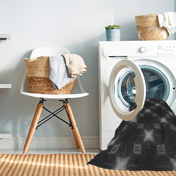 Machine Washable Transitional Ash Gray Rug in a Washing Machine, wshpat3600gry