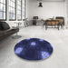 Round Patterned Night Blue Rug in a Office, pat3604blu