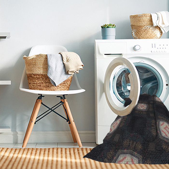 Machine Washable Transitional Black Rug in a Washing Machine, wshpat3604