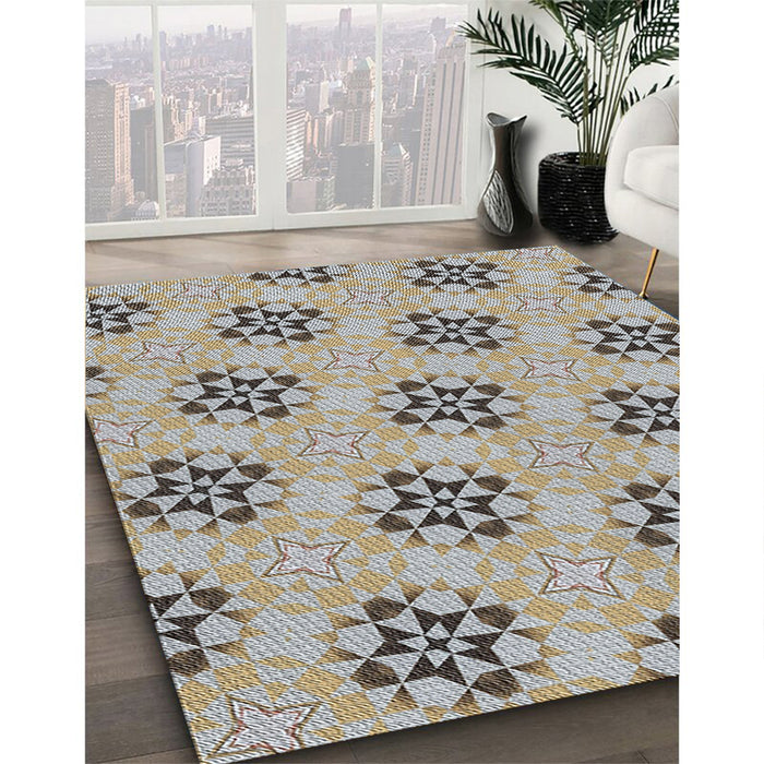 Patterned Brown Novelty Rug in Family Room, pat3610