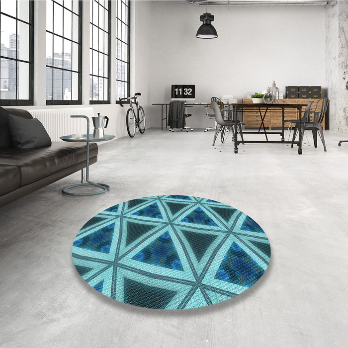 Round Patterned Teal Green Rug in a Office, pat3620lblu