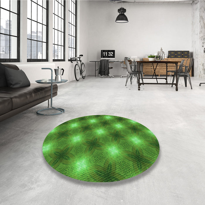 Round Patterned Green Rug in a Office, pat3625grn