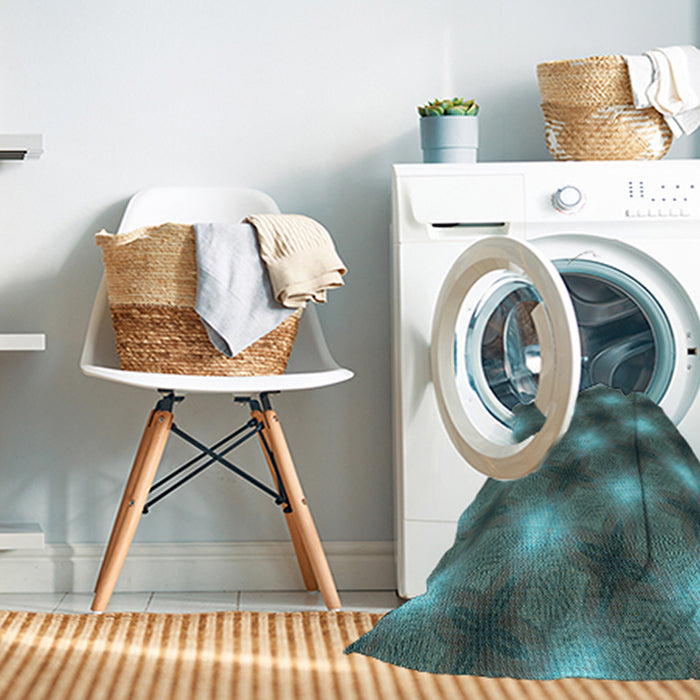 Machine Washable Transitional Deep-Sea Green Rug in a Washing Machine, wshpat3625lblu