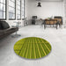 Round Patterned Green Rug in a Office, pat3632yw