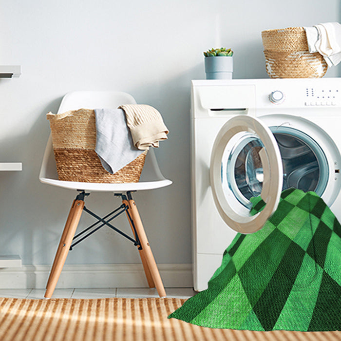 Machine Washable Transitional Green Rug in a Washing Machine, wshpat3637grn