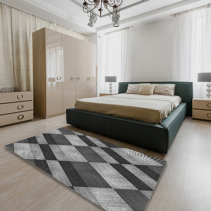 Patterned Black Rug in a Bedroom, pat3637gry