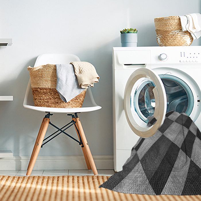 Machine Washable Transitional Black Rug in a Washing Machine, wshpat3637gry