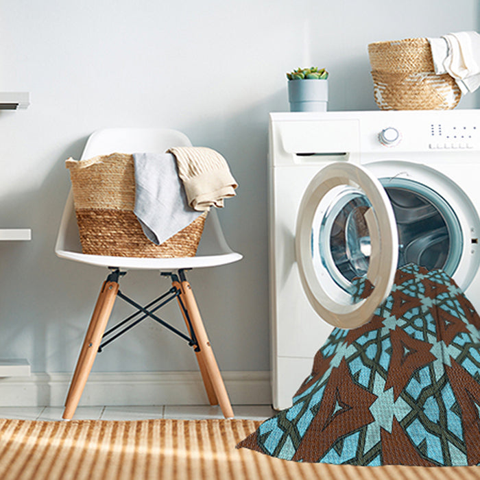 Machine Washable Transitional Red Brown Rug in a Washing Machine, wshpat3641lblu