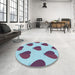 Round Patterned French Lilac Purple Rug in a Office, pat3652lblu