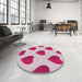 Round Machine Washable Transitional Pink Violet Pink Rug in a Office, wshpat3652