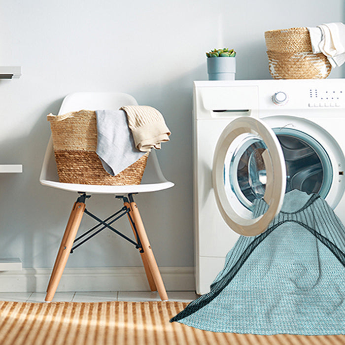 Machine Washable Transitional Deep-Sea Green Rug in a Washing Machine, wshpat3653lblu