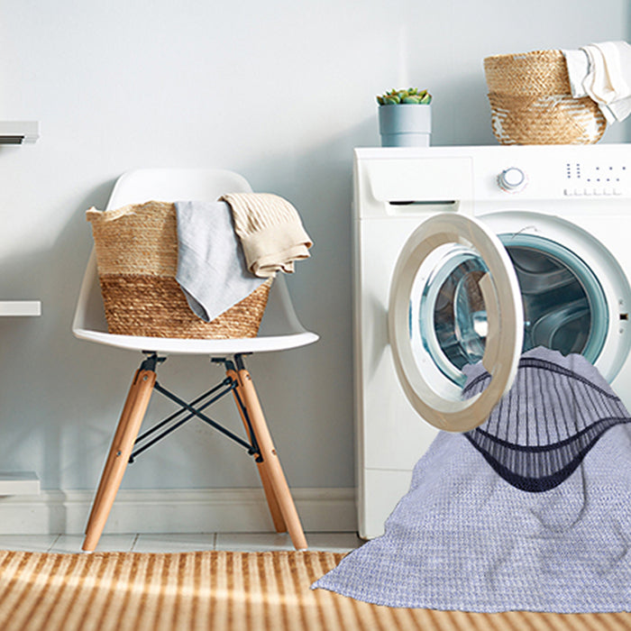 Machine Washable Transitional Lavender Blue Rug in a Washing Machine, wshpat3654blu