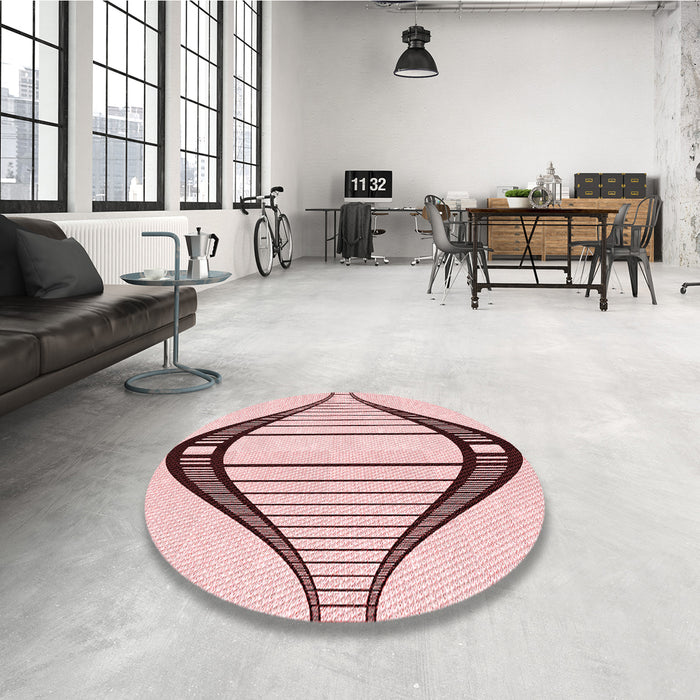 Round Patterned Red Rug in a Office, pat3655rd