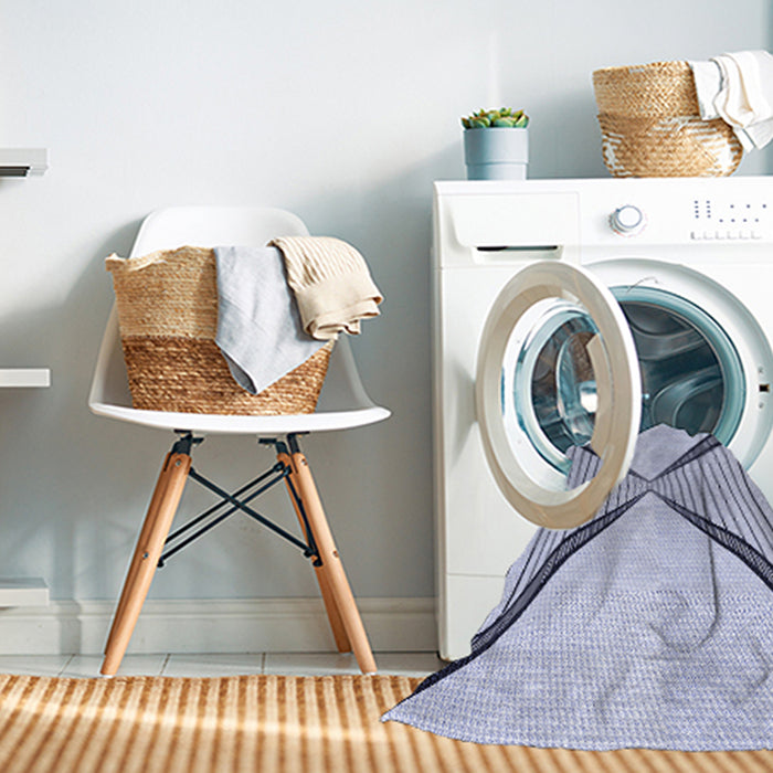 Machine Washable Transitional Lavender Blue Rug in a Washing Machine, wshpat3656blu