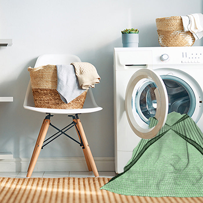 Machine Washable Transitional Mint Green Rug in a Washing Machine, wshpat3656grn