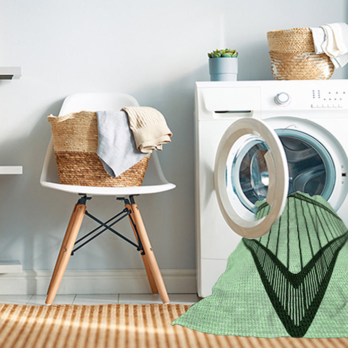 Machine Washable Transitional Mint Green Rug in a Washing Machine, wshpat3657grn
