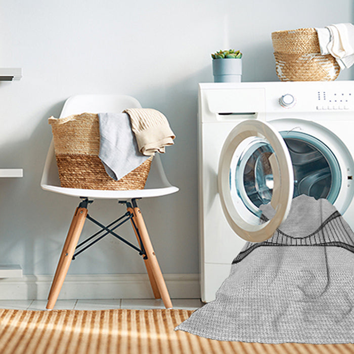Machine Washable Transitional Platinum Gray Rug in a Washing Machine, wshpat3658gry