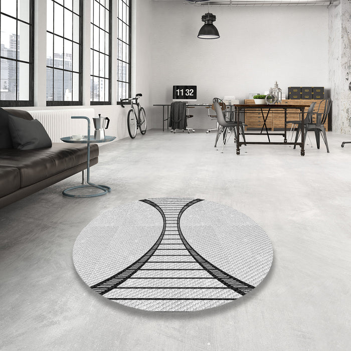 Round Machine Washable Transitional Grey Gray Rug in a Office, wshpat3660