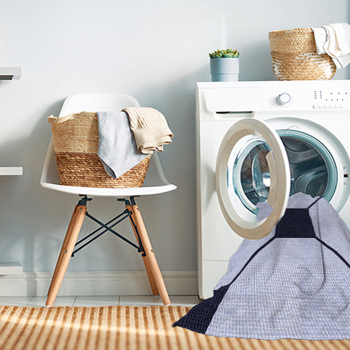 Machine Washable Transitional Lavender Blue Rug in a Washing Machine, wshpat3661blu