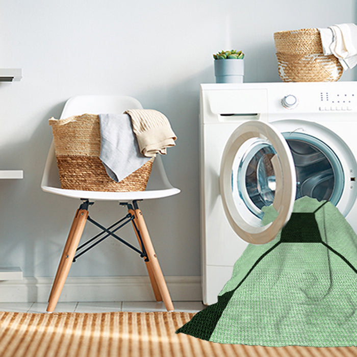 Machine Washable Transitional Mint Green Rug in a Washing Machine, wshpat3661grn