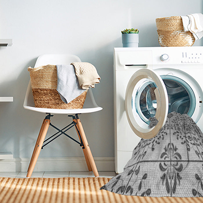 Machine Washable Transitional Silver Gray Rug in a Washing Machine, wshpat3663gry