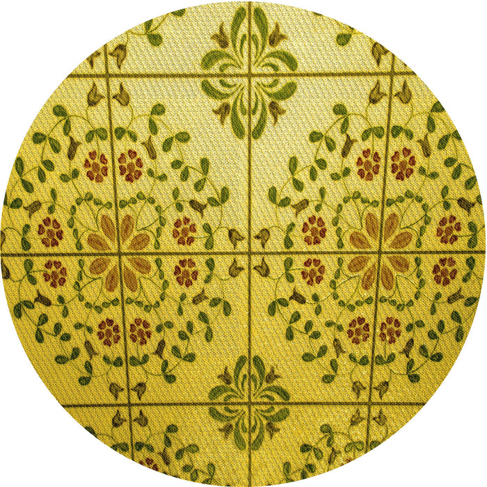 Square Patterned Yellow Rug, pat3663yw