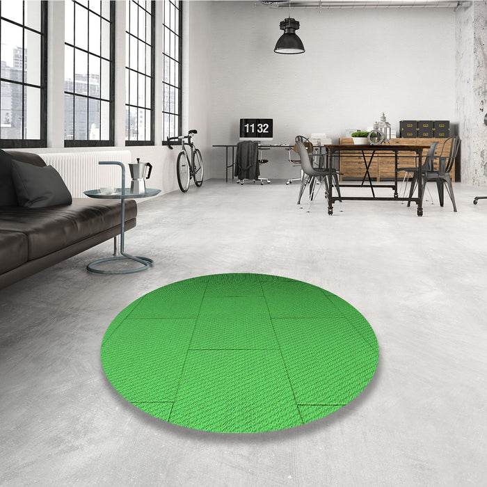 Round Patterned Green Rug in a Office, pat3665grn