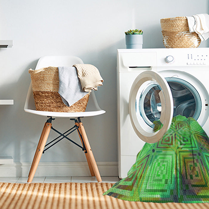 Machine Washable Transitional Dark Lime Green Rug in a Washing Machine, wshpat3672grn