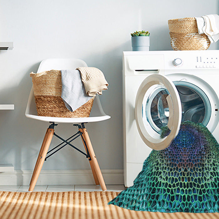 Machine Washable Transitional Deep-Sea Blue Rug in a Washing Machine, wshpat3686lblu