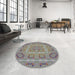 Round Patterned Gray Modern Rug in a Office, pat3694