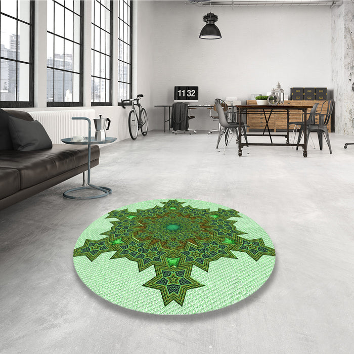 Round Patterned Light Green Rug in a Office, pat3701grn