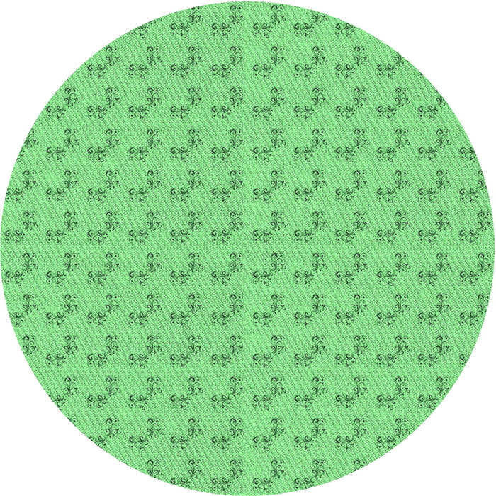 Square Machine Washable Transitional Green Rug in a Living Room, wshpat371grn