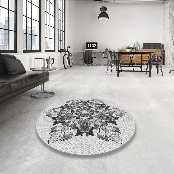 Round Patterned Gray Rug in a Office, pat3719gry