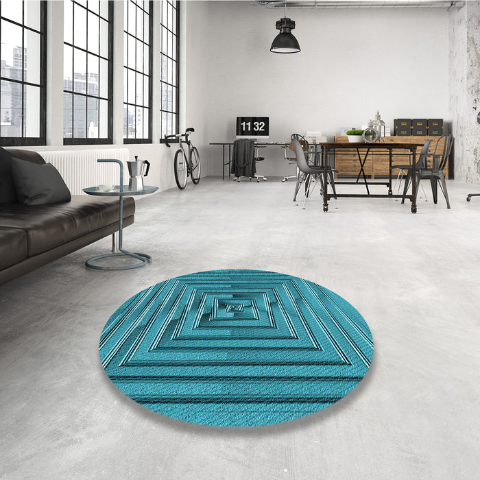 Round Patterned Teal Green Rug in a Office, pat3724lblu