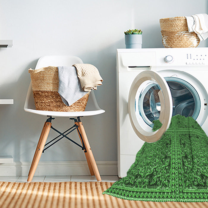 Machine Washable Transitional Neon Green Rug in a Washing Machine, wshpat3729grn