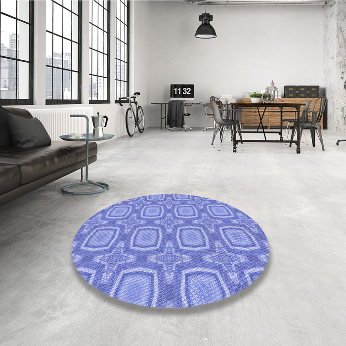 Round Patterned Sky Blue Rug in a Office, pat3745blu