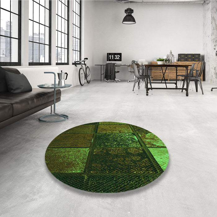 Round Patterned Dark Lime Green Rug in a Office, pat3755grn