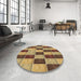 Round Patterned Golden Gold Rug in a Office, pat3760brn