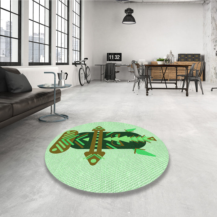Round Patterned Green Rug in a Office, pat3762grn