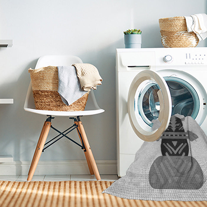 Machine Washable Transitional Gray Rug in a Washing Machine, wshpat3762gry