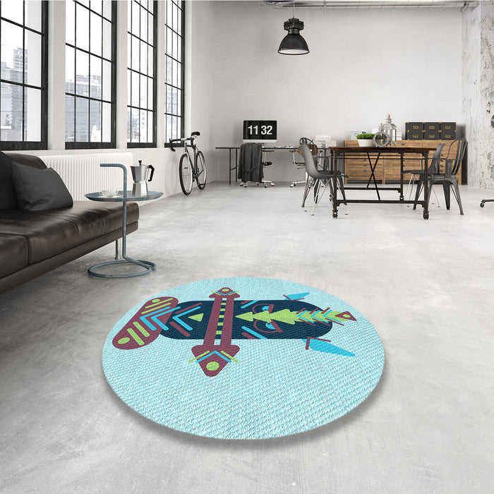 Round Patterned Light Aquamarine Green Rug in a Office, pat3762lblu