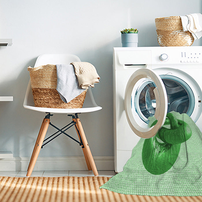 Machine Washable Transitional Mint Green Rug in a Washing Machine, wshpat3769grn