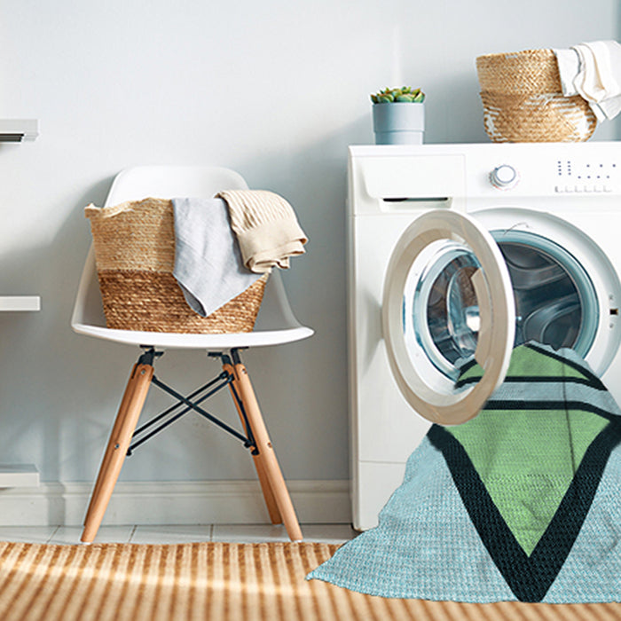 Machine Washable Transitional Aquamarine Stone Green Rug in a Washing Machine, wshpat3772lblu